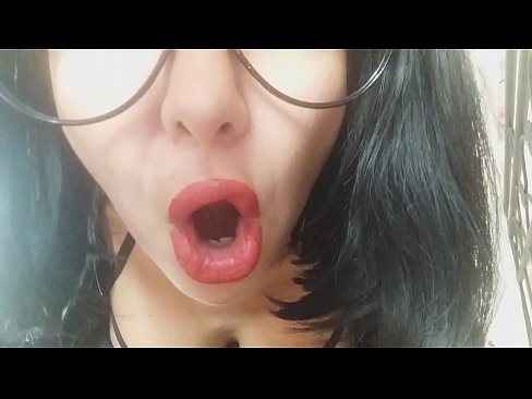 ❤️ Zemer, njerka jote nuk te le te shkosh ne shkolle sot... Kam shume nevoj per ty... ❤ Video seksi në pornografi sq.bestsexporno.ru ️❤