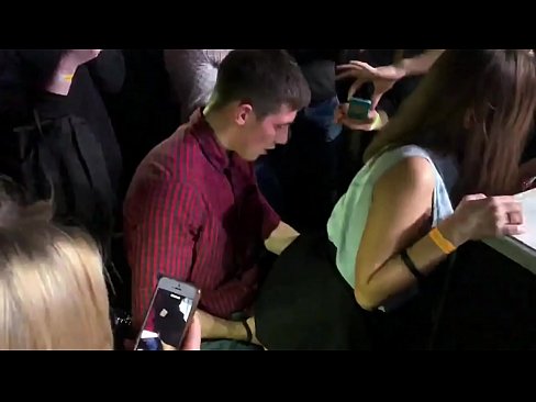 ❤️ Seks i vërtetë në një klub nate rus. Një vajzë 18-vjeçare ruse në anus dhe vaginë është qitur në një klub nate ❤ Video seksi në pornografi sq.bestsexporno.ru ️❤