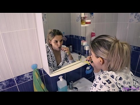 ❤️ Hack me të rinj në pizhame përfundon sperma gojore në bythë - e zezë e zezë ❤ Video seksi në pornografi sq.bestsexporno.ru ️❤
